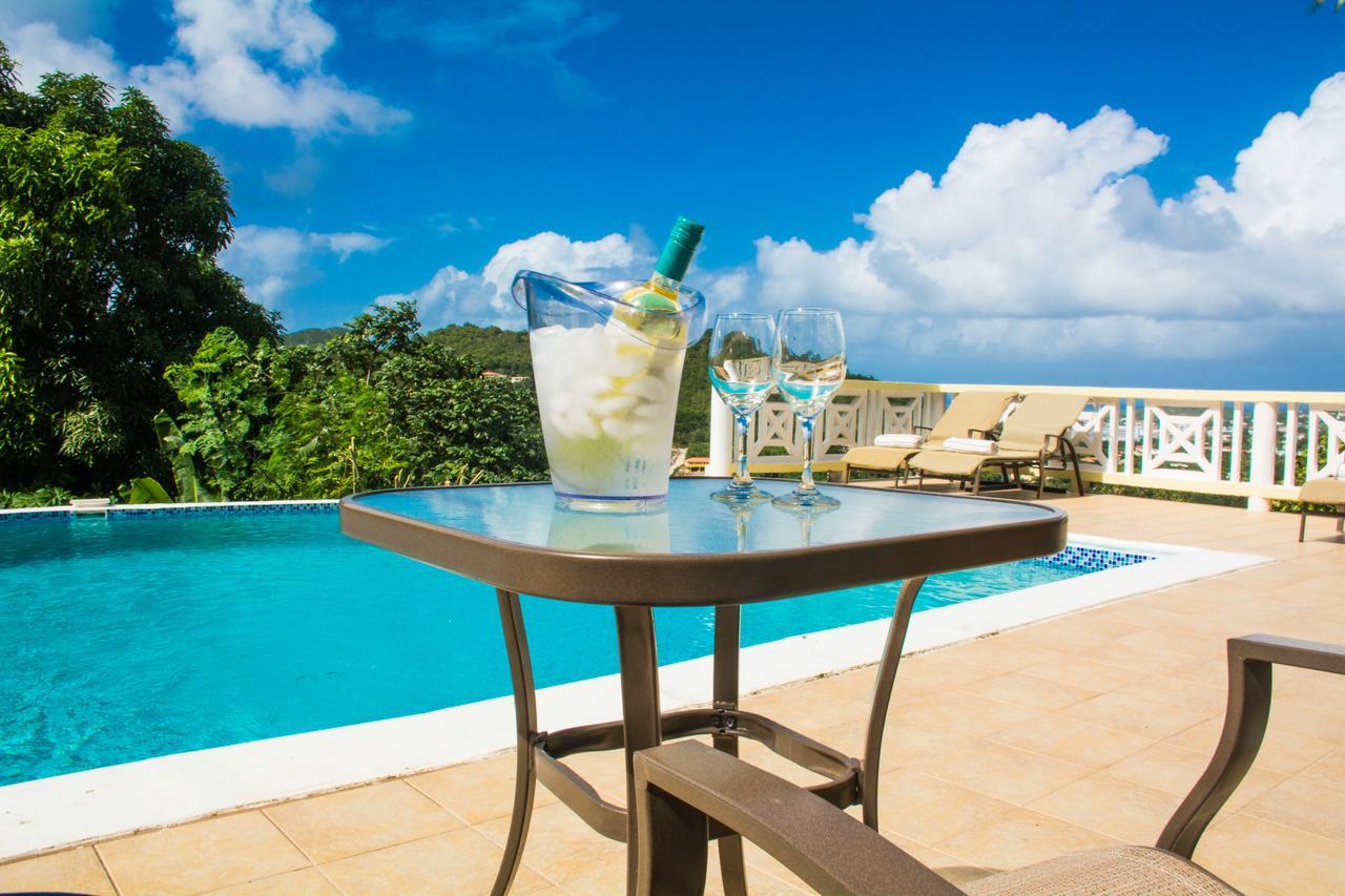 Heavenly Suites La Feuillet Exteriér fotografie